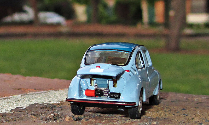 Illustration for article titled Land of the Rising Sun-Day: Subaru 360 - It's Cheap, and it's Ugly